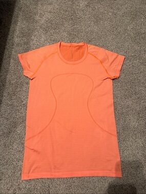 lululemon athletica Orange Short Sleeve Athletic Tee